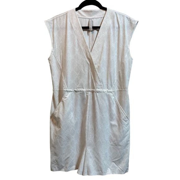 Athleta Marlow Animal Print Romper Women's Size Small - Picture 1 of 11